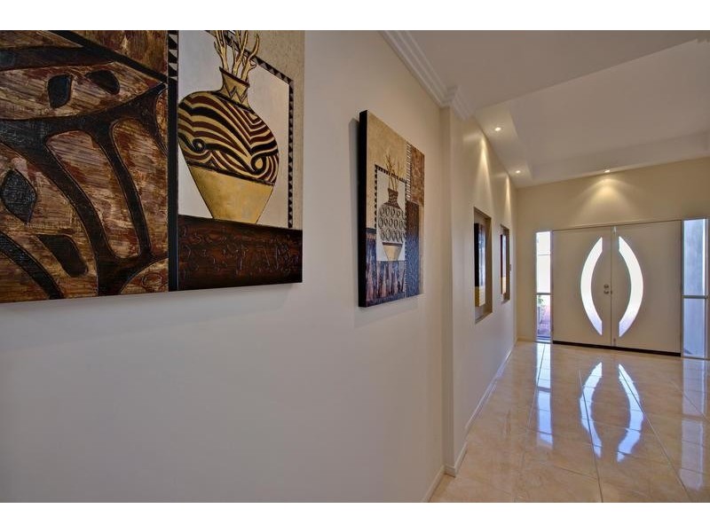 3 Tingira Street, Palm Beach QLD 4221