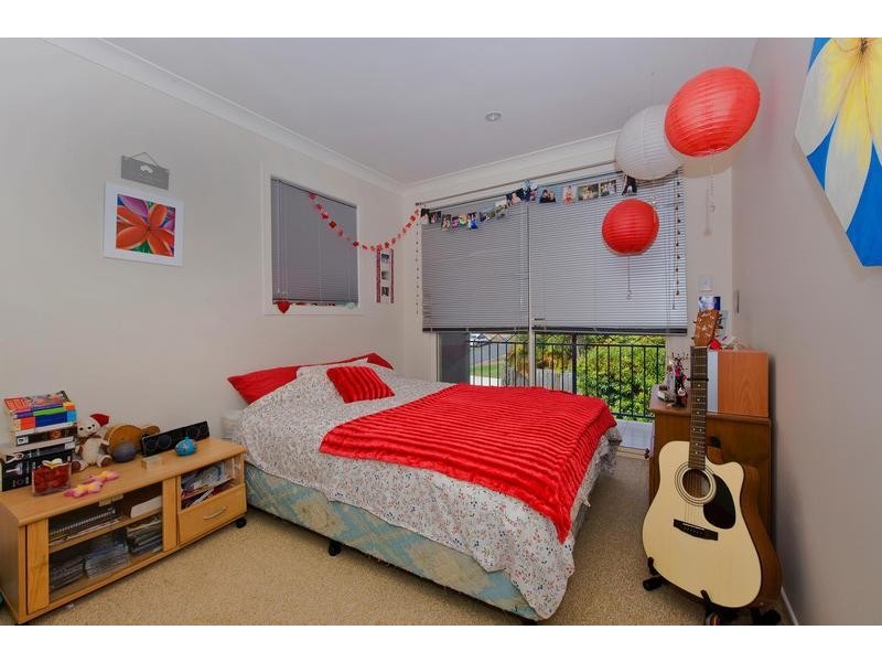 Unit 2/13 Ranier Crescent, Varsity Lakes QLD 4227