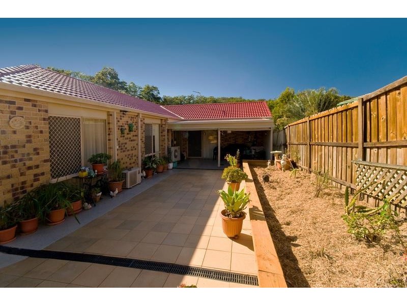 17 Water Gum Street, Elanora QLD 4221