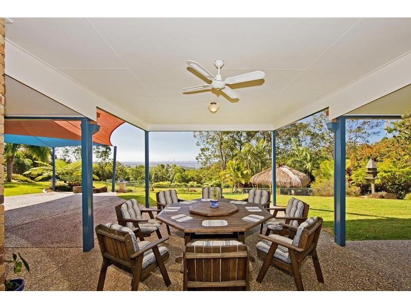 278 Chesterfield Drive, Bonogin QLD 4213