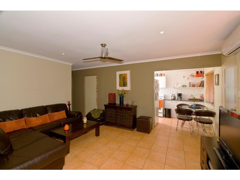 Unit 1/8 Leyte Avenue, Palm Beach QLD 4221