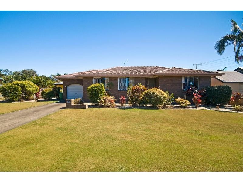 3 Myrtle Court, Palm Beach QLD 4221