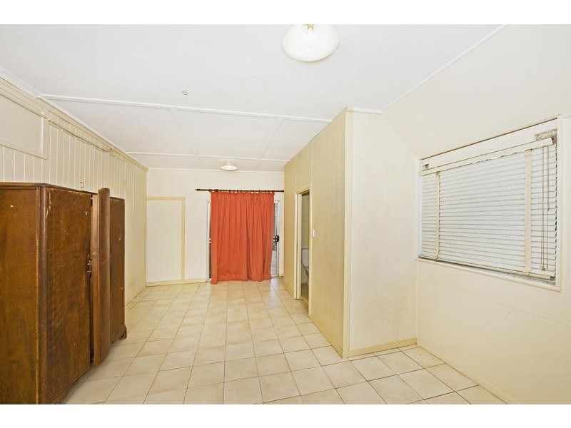 1220 Gold Coast Highway, Palm Beach QLD 4221