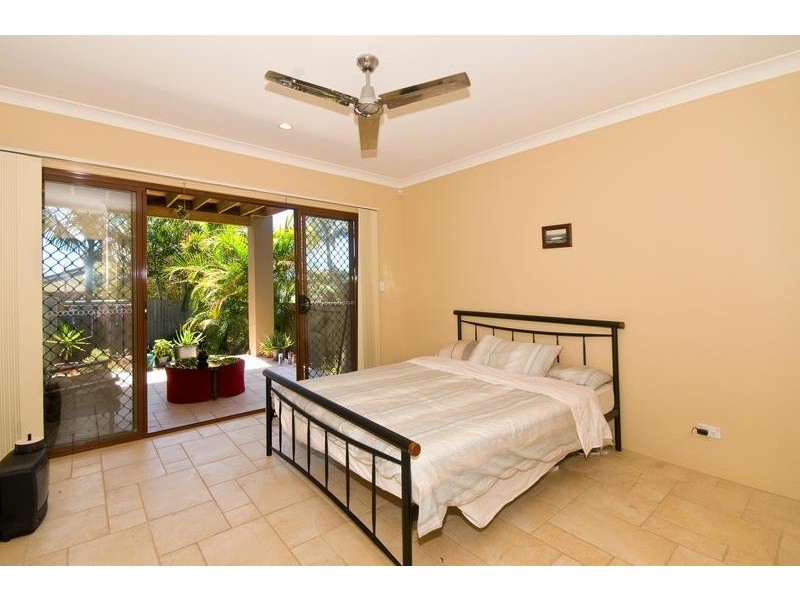 Unit 2/23 Biby Street, Tugun QLD 4224