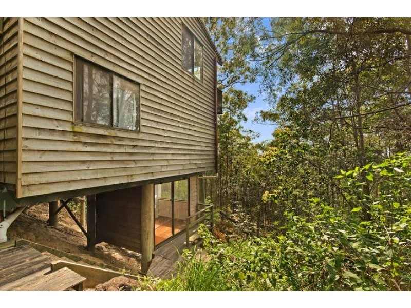 122 Simpsons Road, Currumbin Waters QLD 4223