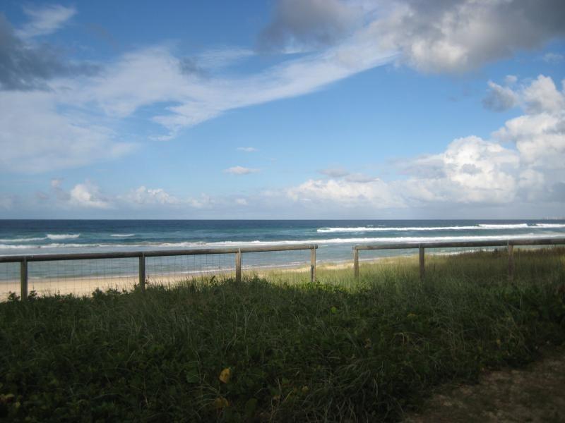 3/1097 Gold Coast Hwy, Palm Beach QLD 4221
