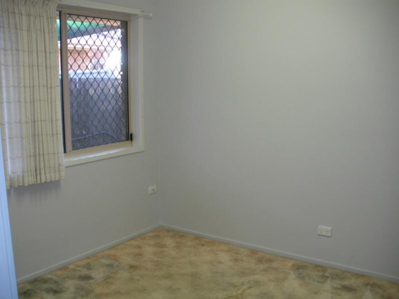 8 Bergamont Street, Elanora QLD 4221