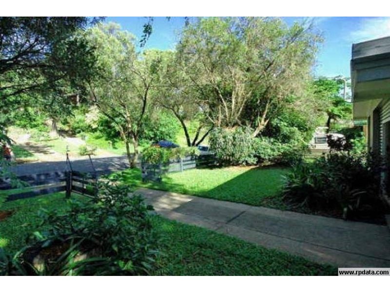 11 Carlyle Drive, Currumbin QLD 4223