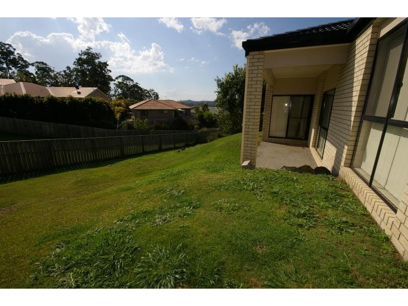 9 Laurina Court, Elanora QLD 4221