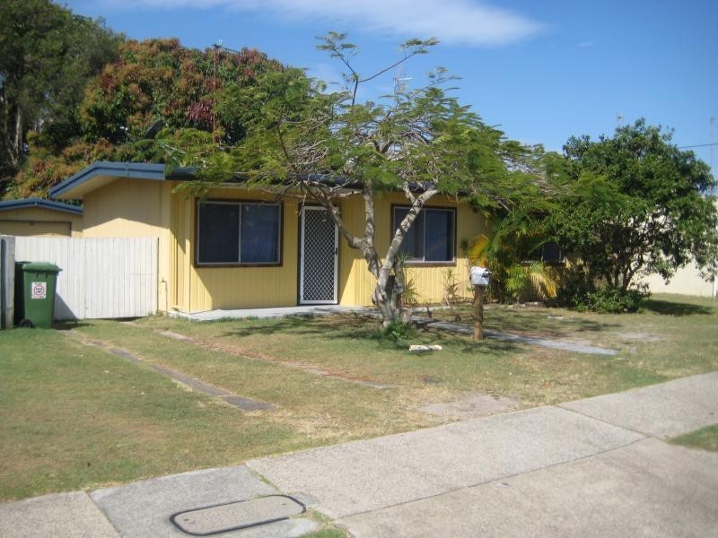 155 Townson Avenue, Palm Beach QLD 4221