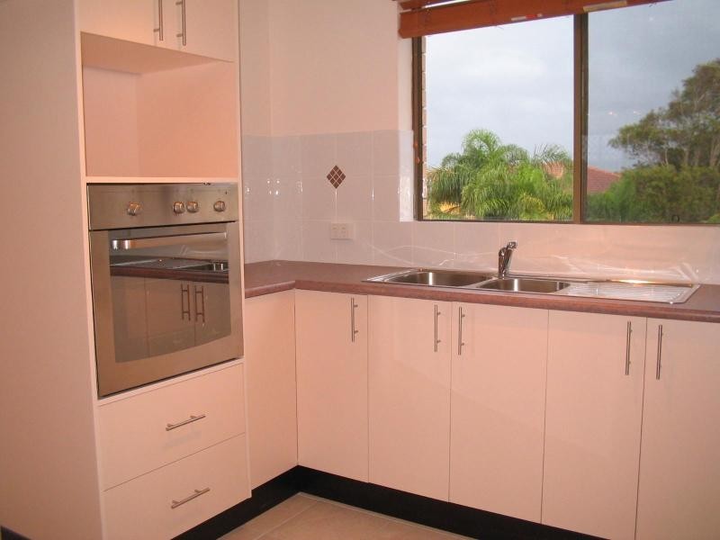 Unit 12/2 Twenty Eighth Ave, Palm Beach QLD 4221