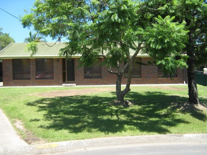 33 Daffodil Street, Tallebudgera QLD 4228