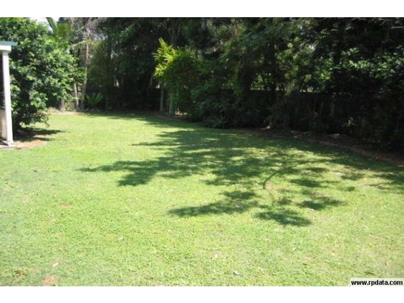 38 Rees, Elanora QLD 4221