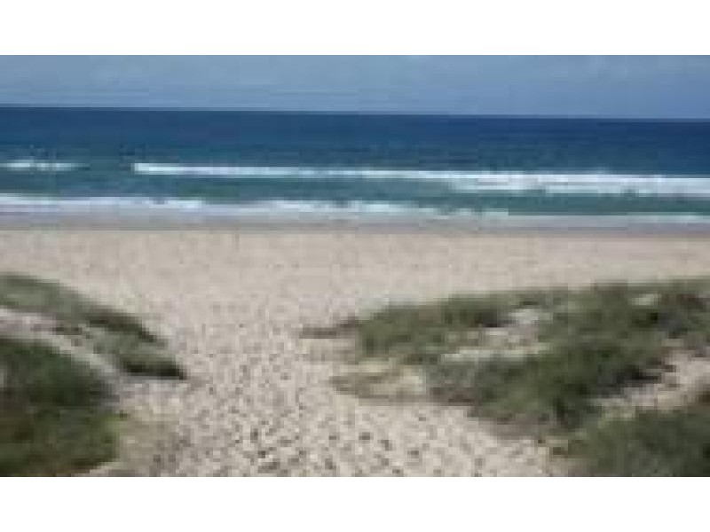 Unit 5/1425 Gold Coast Highway, Palm Beach QLD 4221