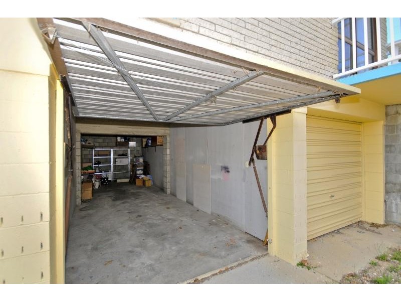 Unit 2/997 Gold Coast Highway, Palm Beach QLD 4221