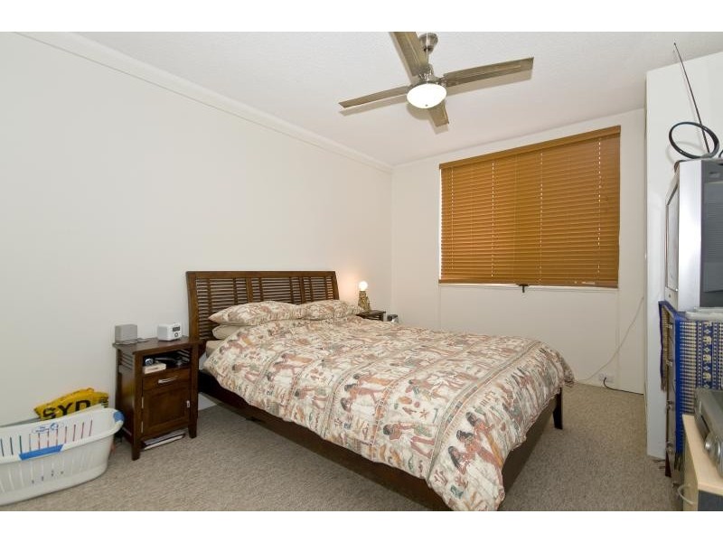 Unit 2/997 Gold Coast Highway, Palm Beach QLD 4221