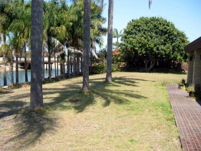 118 Mallawa Drive, Palm Beach QLD 4221