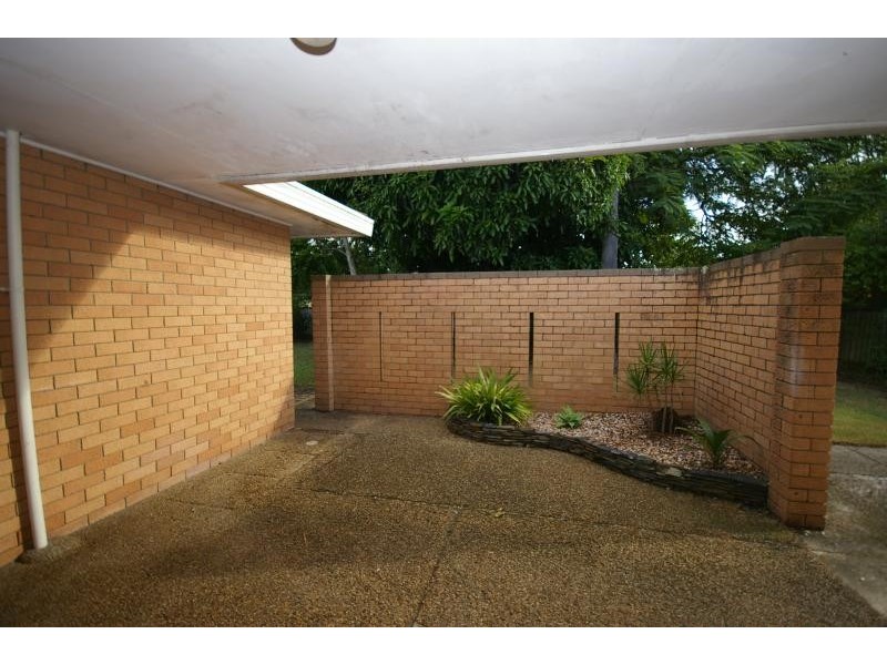 15 Mallawa Drive, Palm Beach QLD 4221