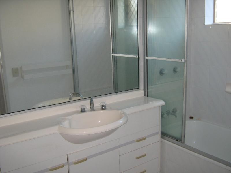 Unit 2/1229 Gold Coast Highway, Palm Beach QLD 4221