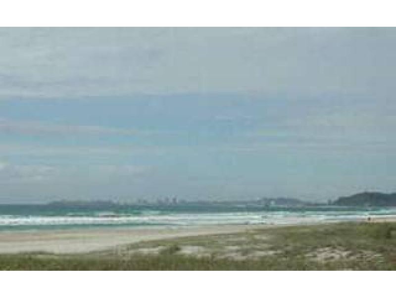 9 Tallebudgera Drive, Palm Beach QLD 4221