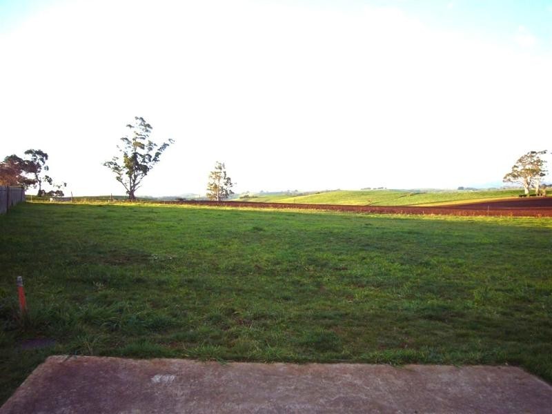 6 AIKMAN COURT, Scottsdale TAS 7260