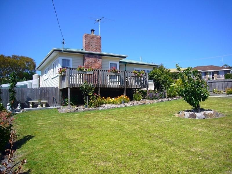 19 MARY STREET, Bridport TAS 7262