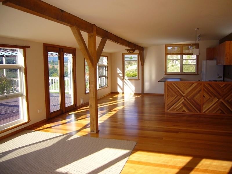 31 Allan Street, Derby TAS 7264