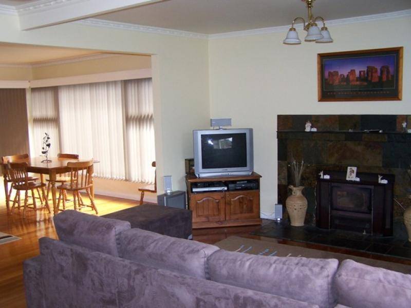 7 RICHARDSON CRESCENT, Burnie TAS 7320