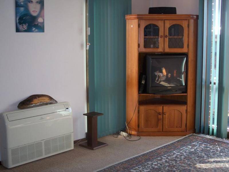 64 COLEGRAVE ROAD, Burnie TAS 7320