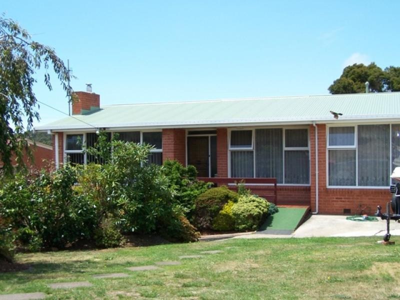 46 ROSLYN AVENUE, Burnie TAS 7320