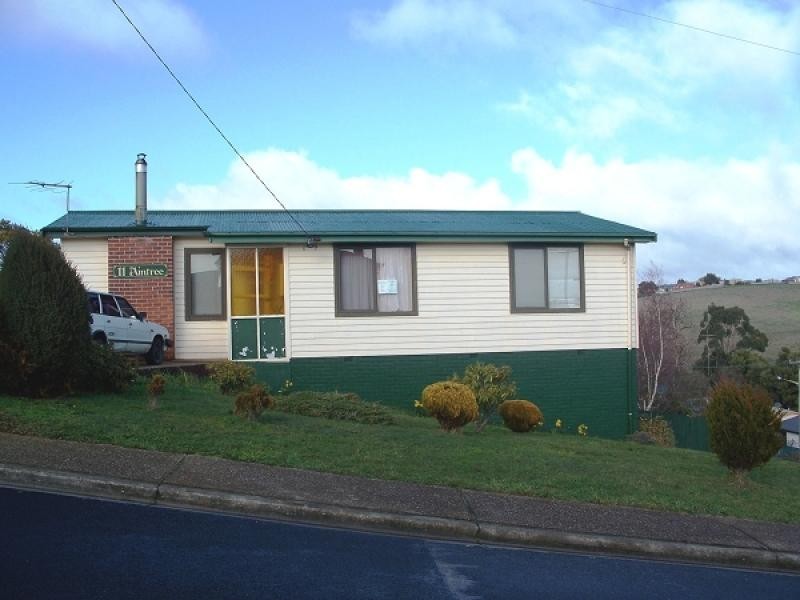 11 HAWKINS STREET, Burnie TAS 7320