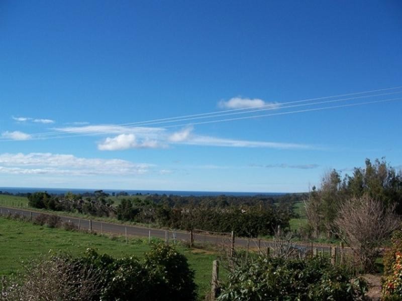 141 VILLAGE LANE, Somerset TAS 7322