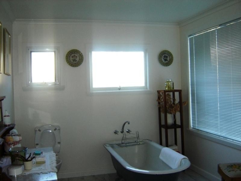 25 Old Bass Highway, Wynyard TAS 7325