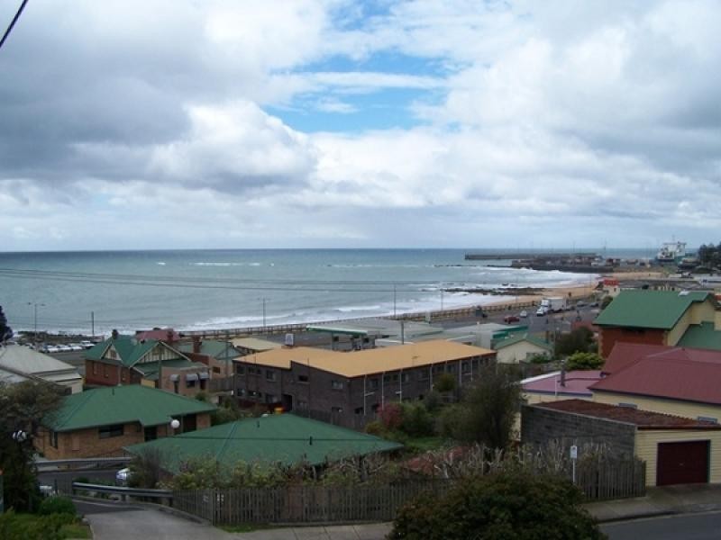19 OLIVE STREET, Burnie TAS 7320