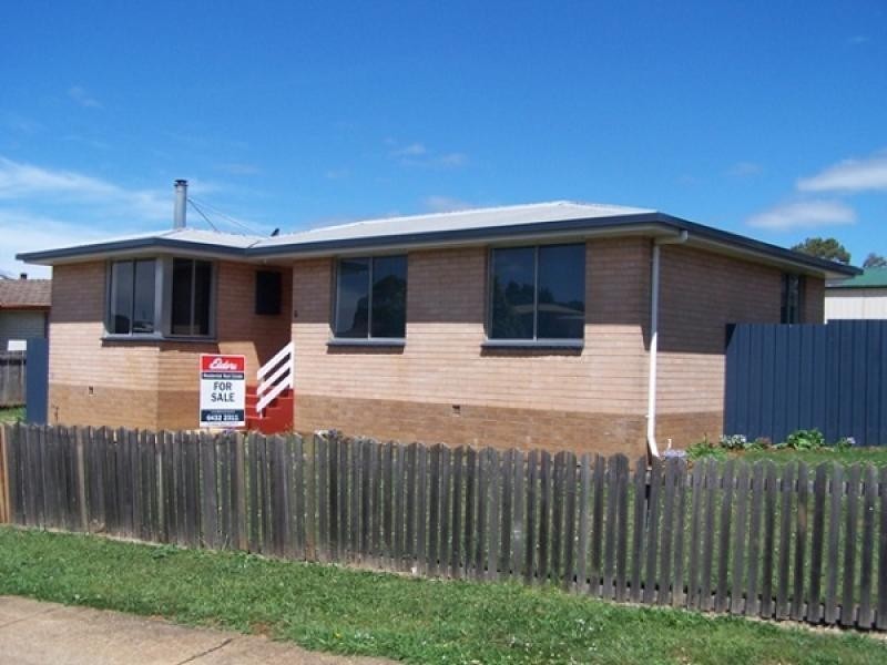 6 TURNER CRESCENT, Burnie TAS 7320