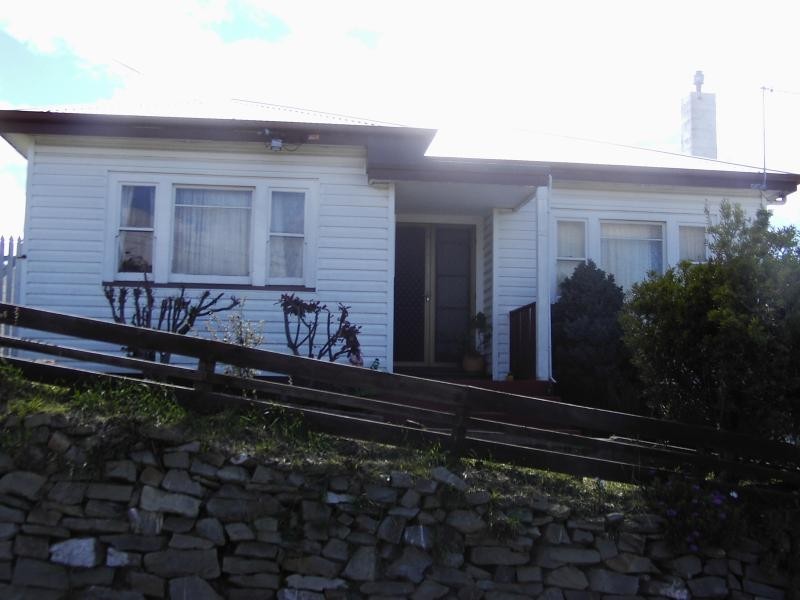 28 SUTTON STREET, Burnie TAS 7320