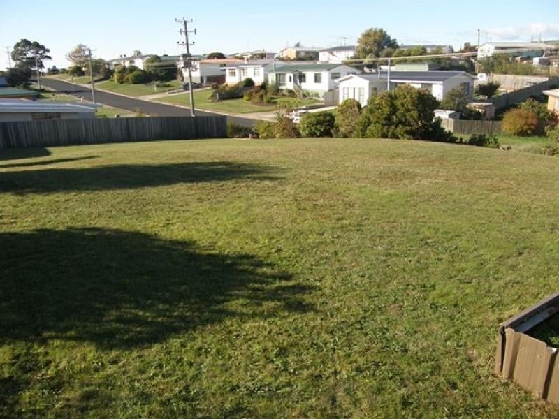29 Cardigan Street, Somerset TAS 7322