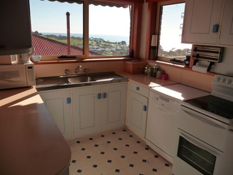 14 MARGARET STREET, Burnie TAS 7320