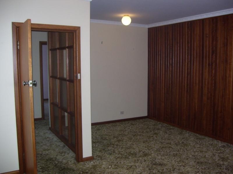 2 ROBOTHAM PLACE, Burnie TAS 7320