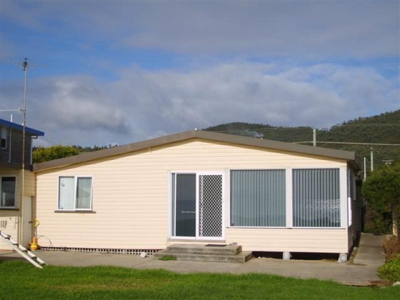 125 IRBY BOULEVARD, Sisters Beach TAS 7321