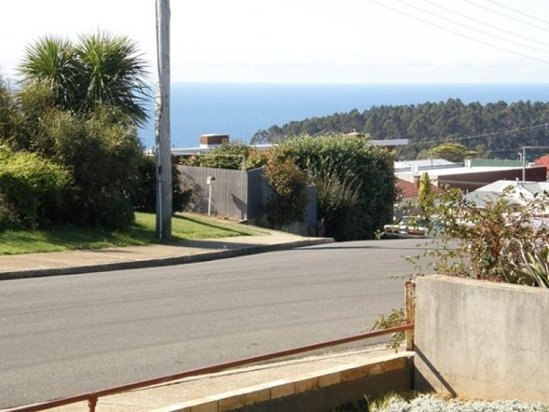 13 HENRY STREET, Burnie TAS 7320