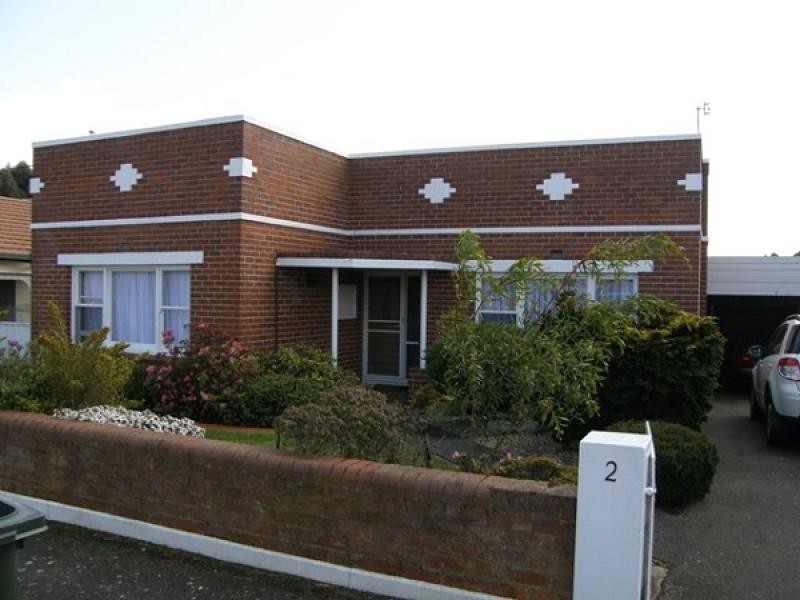 2 Linton Street, Burnie TAS 7320