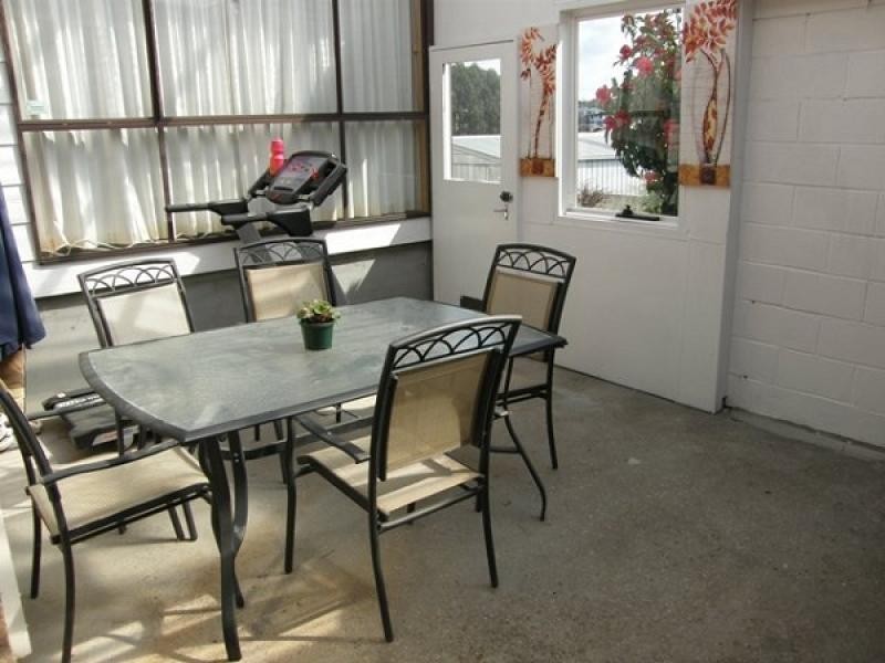 2 Linton Street, Burnie TAS 7320