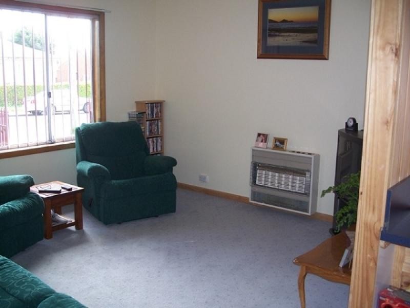 9 Mace Street, Burnie TAS 7320