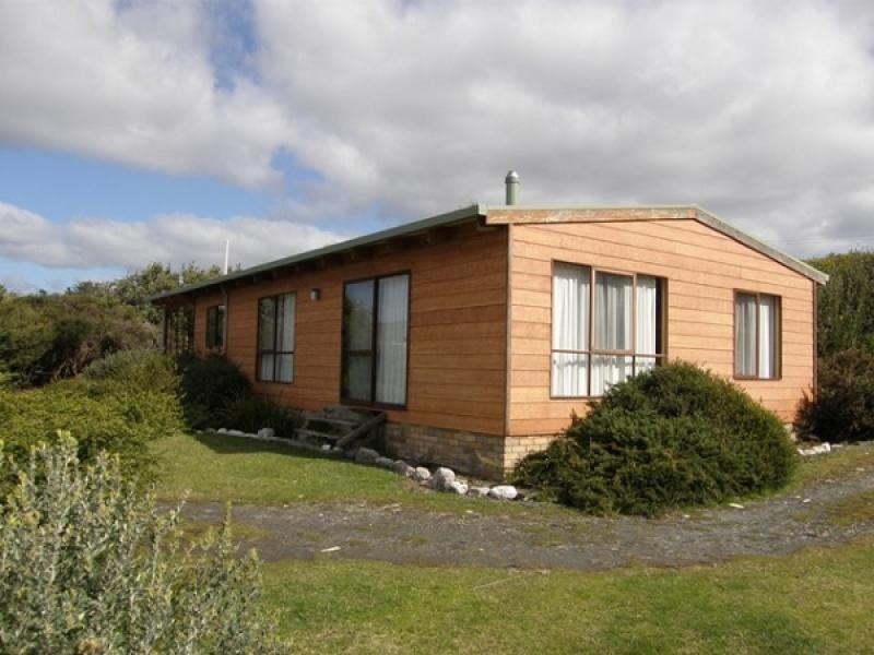 149 Irby Boulevard, Sisters Beach TAS 7321