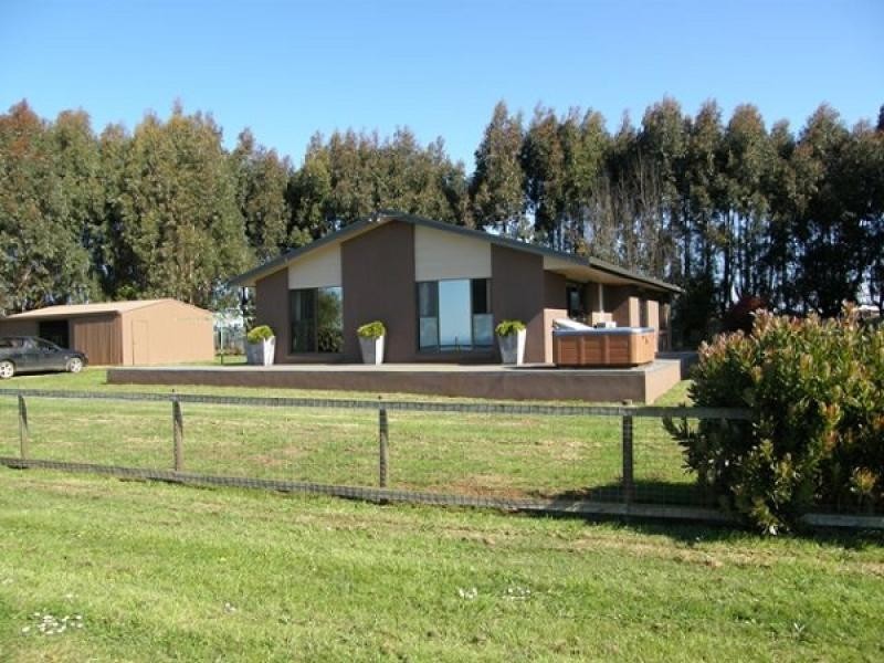 585 Deep Creek Road, Wynyard TAS 7325