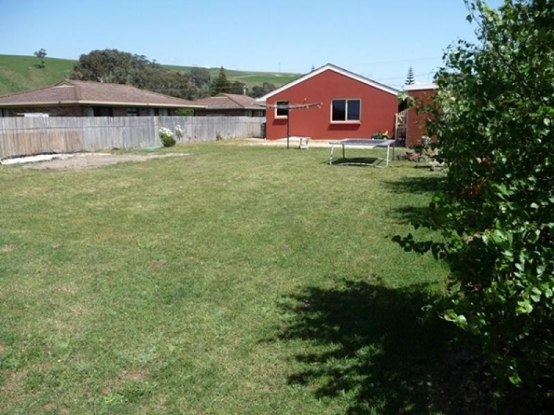 5 Fidler Street, Cooee TAS 7320