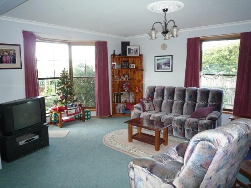 57 Old Bass Highway, Wynyard TAS 7325
