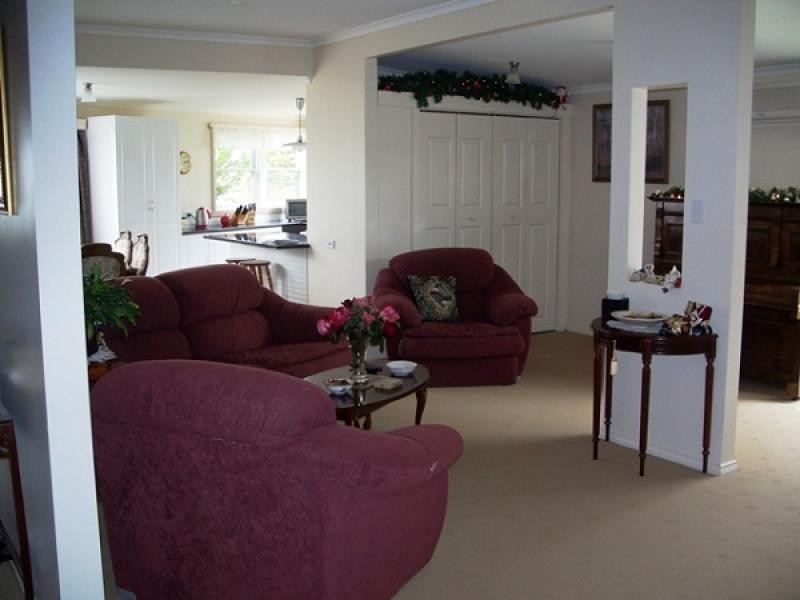 2 Oates Street, Burnie TAS 7320