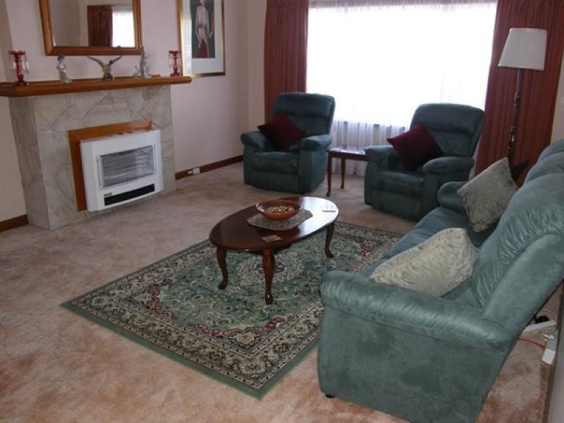 2 Linton Street, Burnie TAS 7320